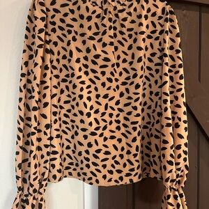 Stylish Women's Tan and Black Top